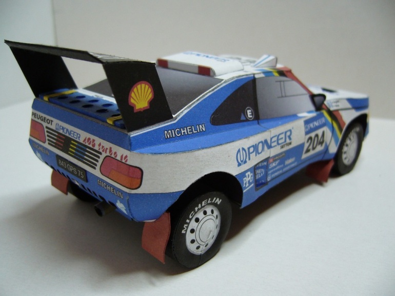 Peugeot 405 T16 (Plná velikost v novém okně) Peugeot 405 T16