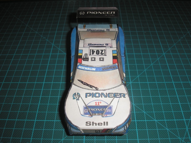 PEUGEOT 405 turbo 16 (Plná velikost v novém okně) PEUGEOT 405 turbo 16