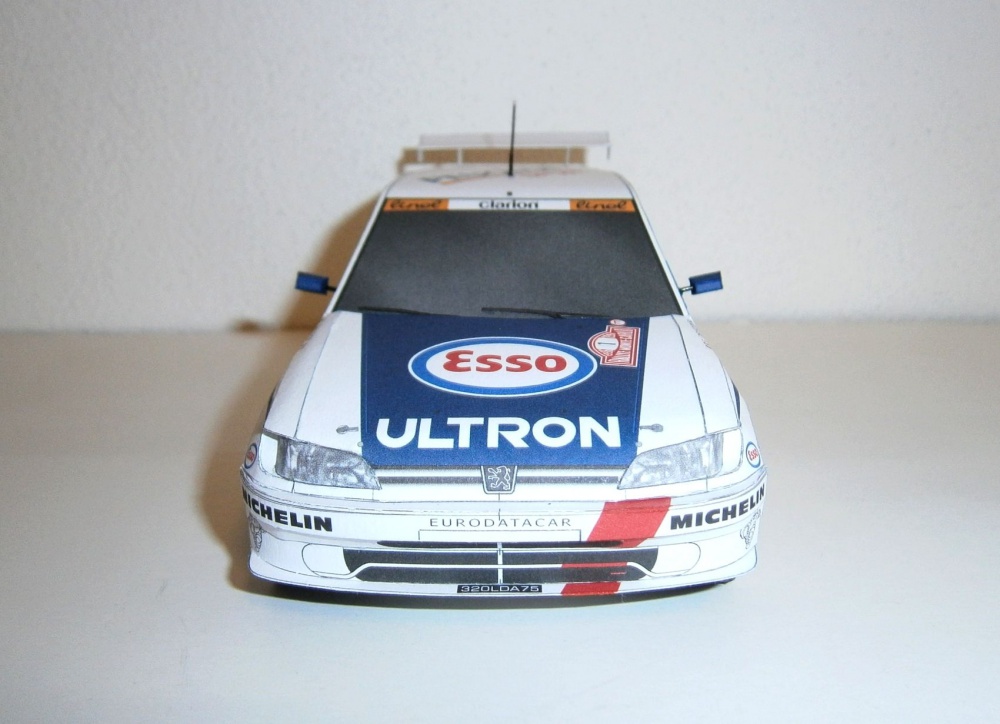 Peugeot 306 Maxi (Plná velikost v novém okně) Peugeot 306 Maxi