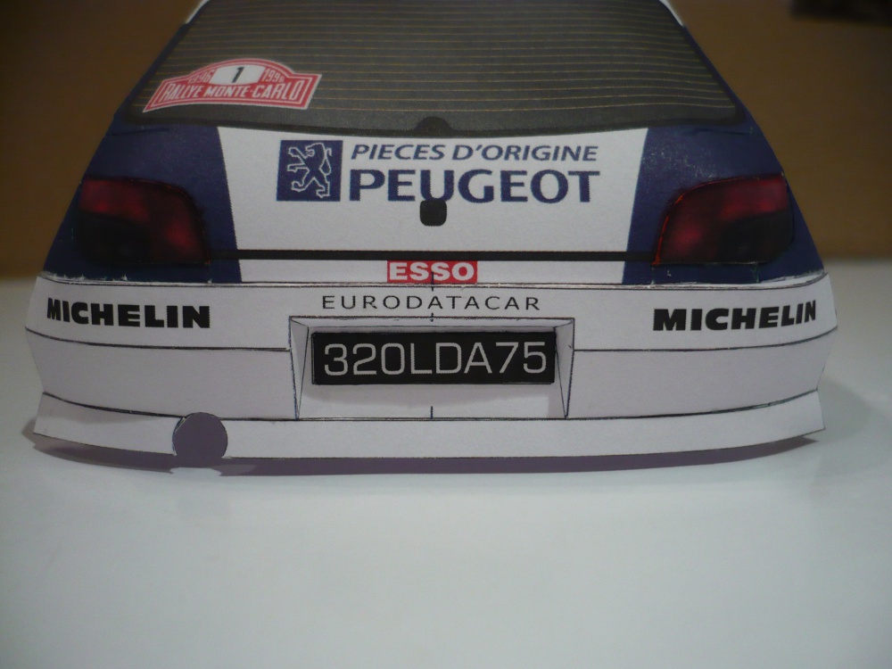 239100