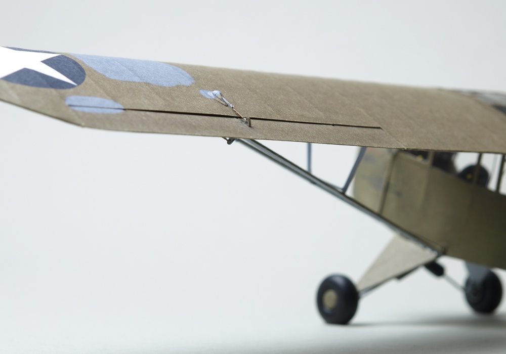 Piper L-4A (Plná velikost v novém okně) Piper L-4A