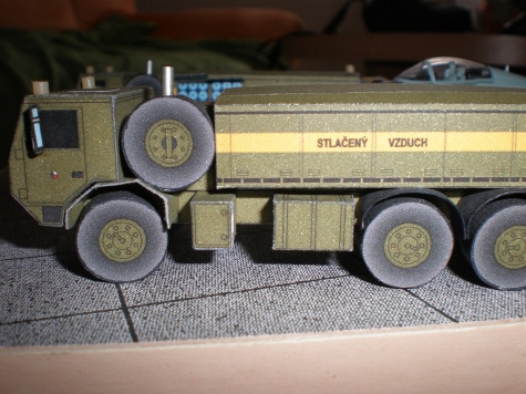 Tatra 815-7 pln� letadlo