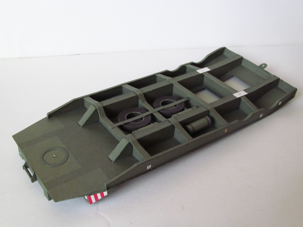 Podvalník TRANSPORTA P-32 (Plná velikost v novém okně) Podvalník TRANSPORTA P-32