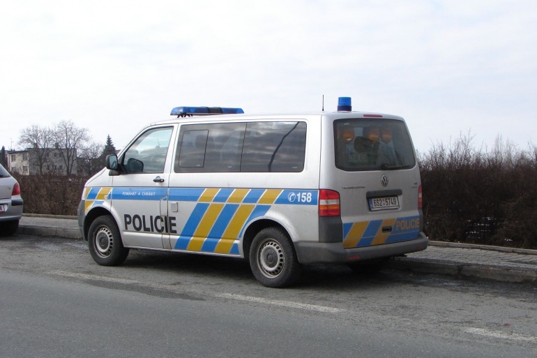 Policie (Plná velikost v novém okně) Policie