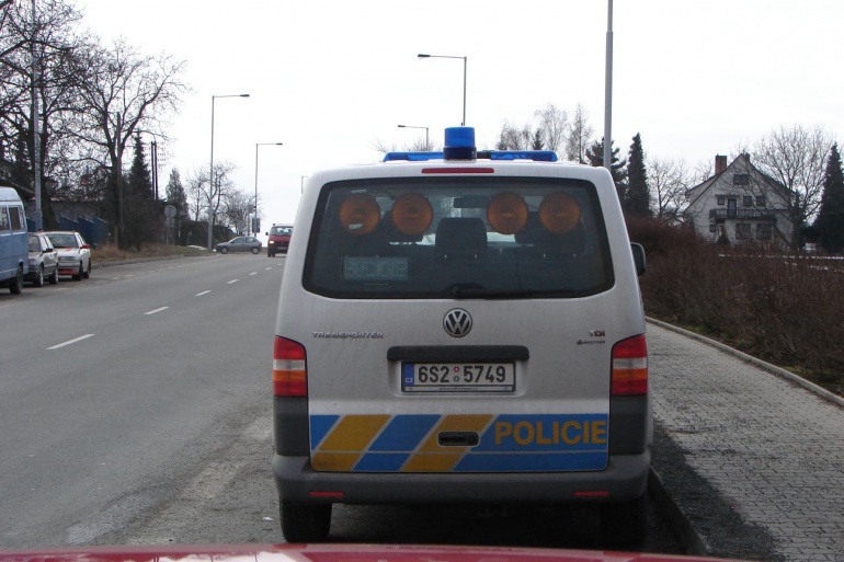 Policie (Plná velikost v novém okně) Policie