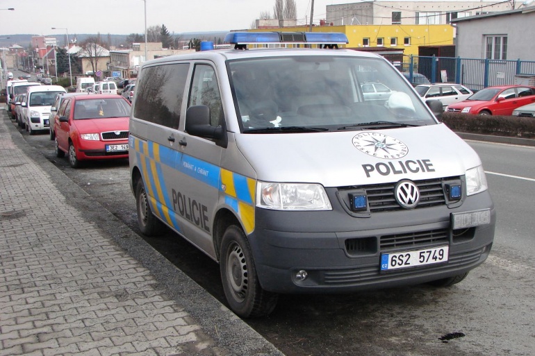 Policie (Plná velikost v novém okně) Policie