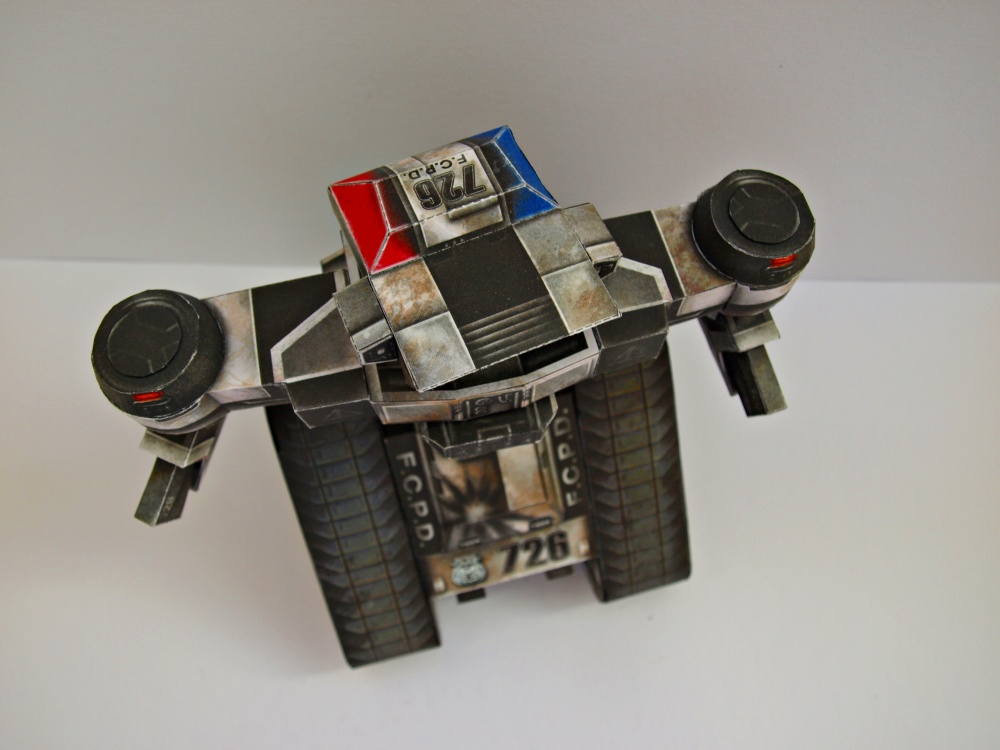Policejní mech T2 (Plná velikost v novém okně) Policejní mech T2