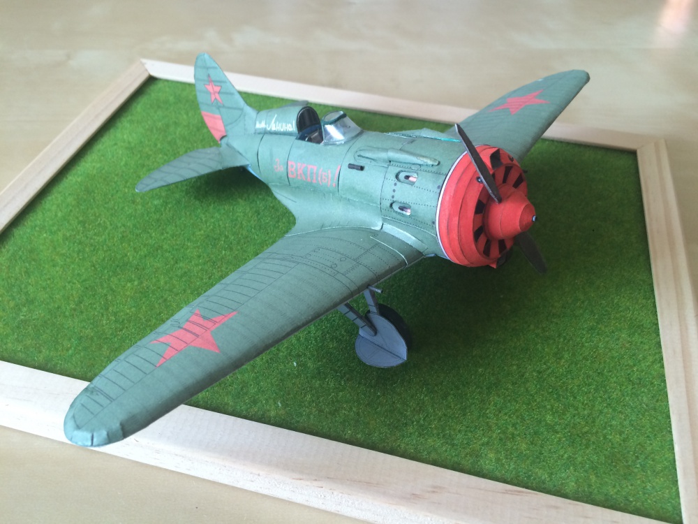 Polikarpov I-16 type 10 (Plná velikost v novém okně) Polikarpov I-16 type 10