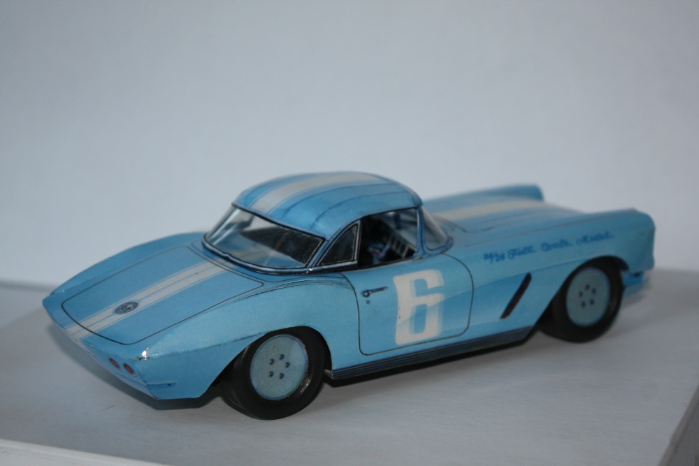 Chevrolet 1962 Tokoro s Corvette (Plná velikost v novém okně) Chevrolet 1962 Tokoro s Corvette