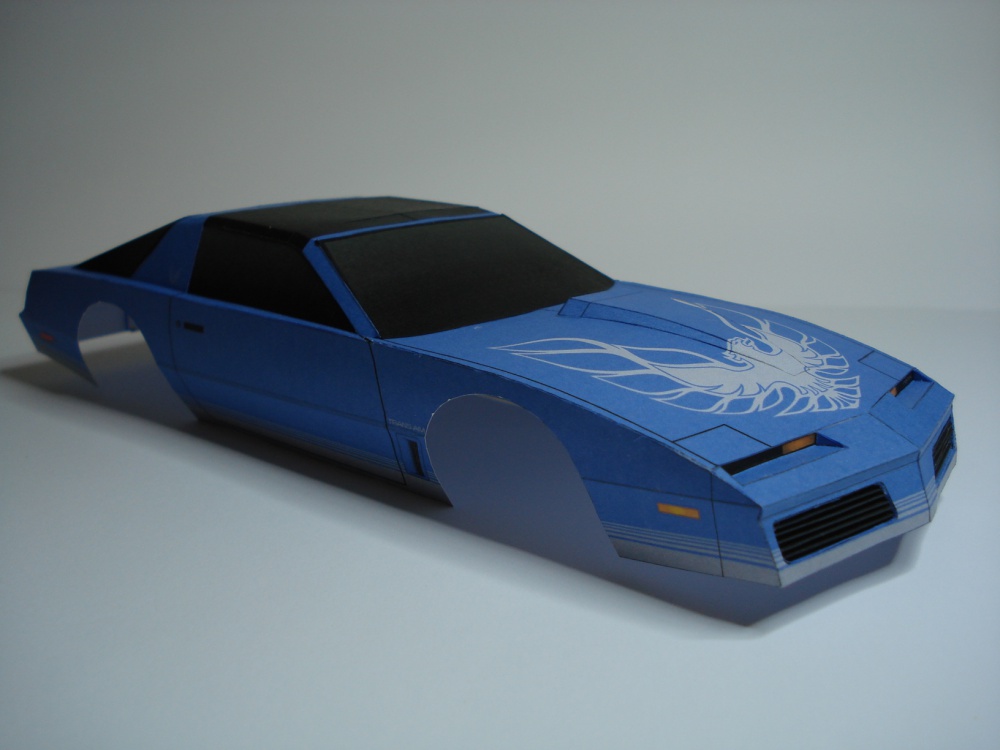 Pontiac Trans Am (Plná velikost v novém okně) Pontiac Trans Am