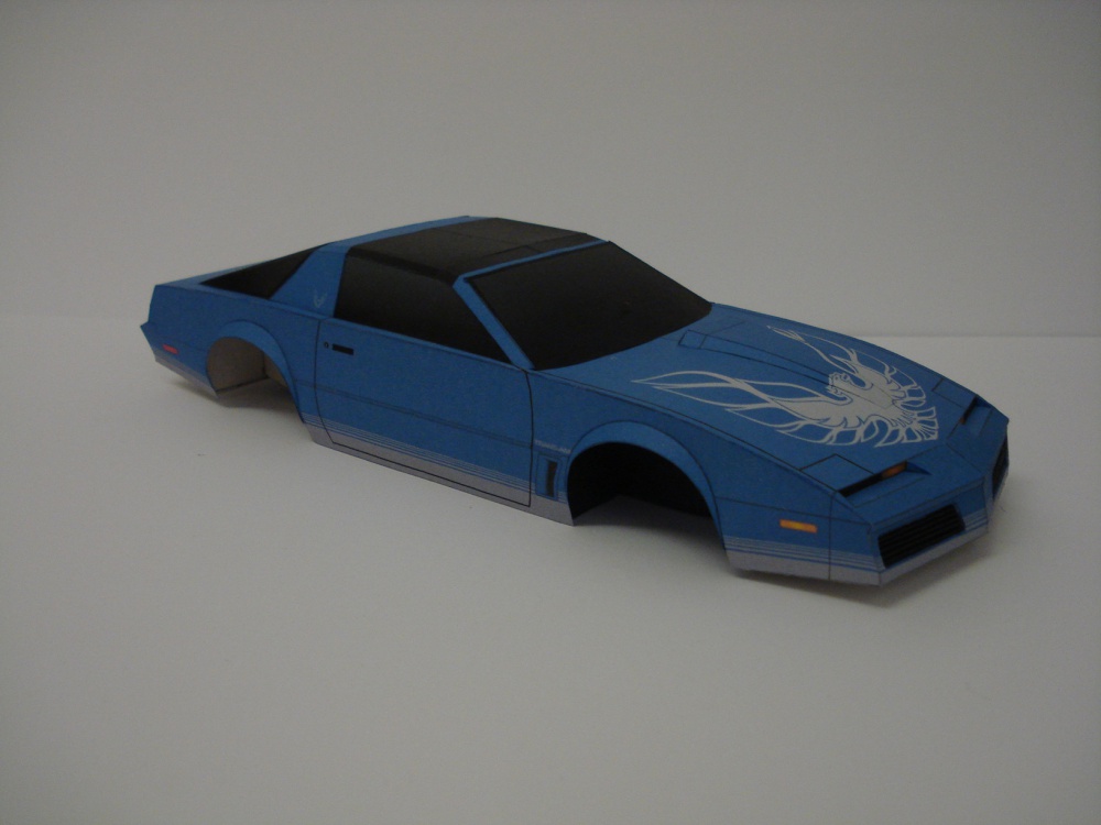 Pontiac Trans Am (Plná velikost v novém okně) Pontiac Trans Am