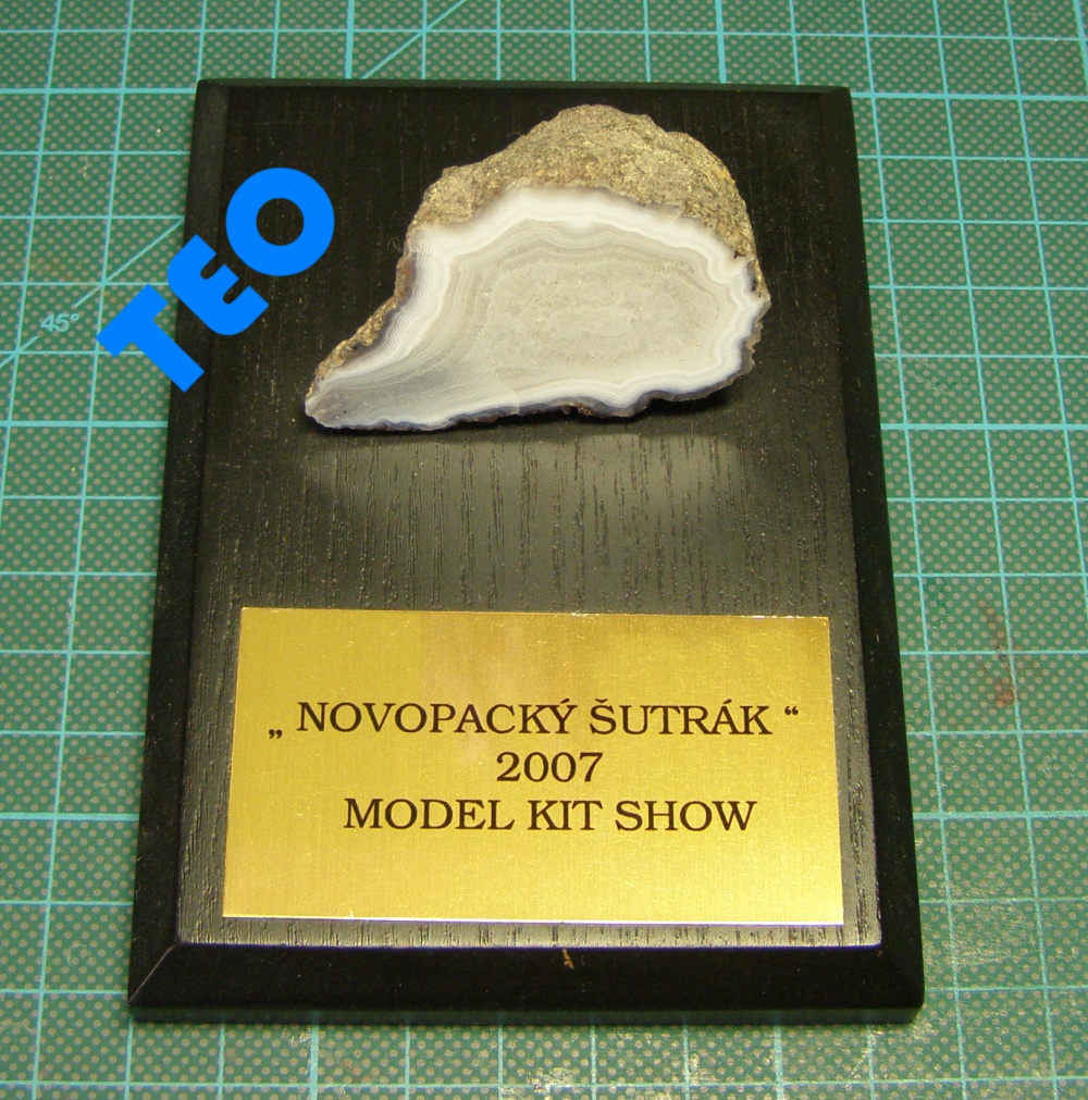 Pracovna (Plná velikost v novém okně) Pracovna
