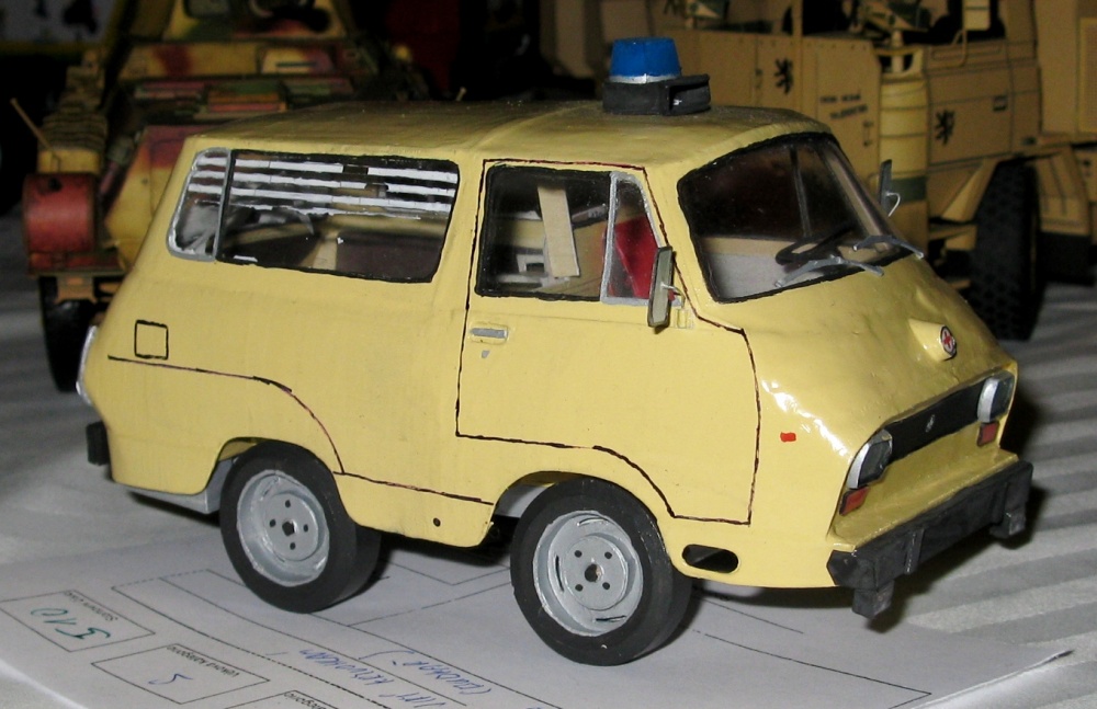 196221