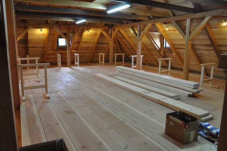 Pracovní galerie (Plná velikost v novém okně) Pracovní galerie