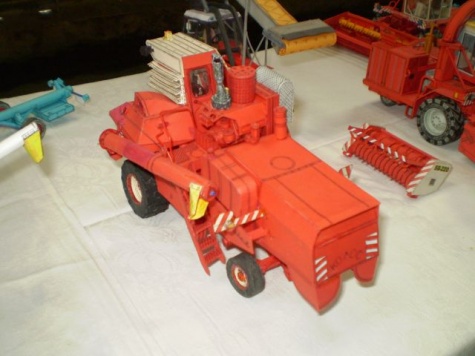 Prad�de�k�v traktor 2009 ��slav 