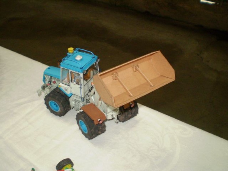 Prad�de�k�v traktor 2009 ��slav 