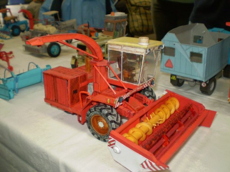 Prad�de�k�v traktor 2009 ��slav 