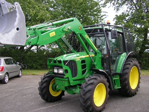 Prad�de�k�v traktor 2012