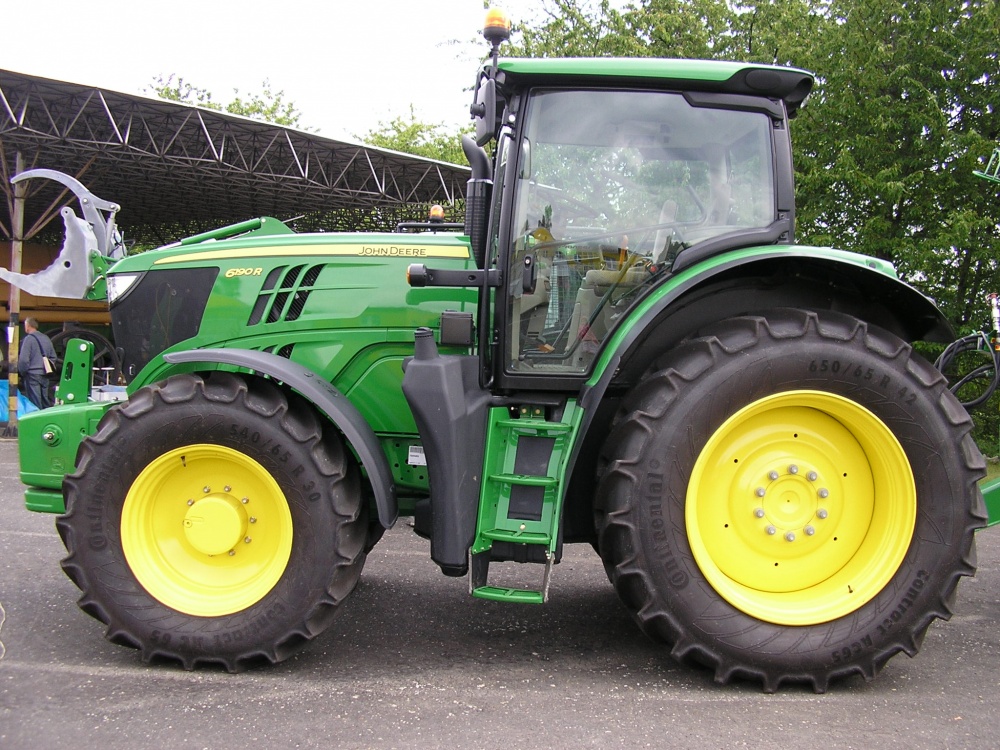 Prad�de�k�v traktor 2012