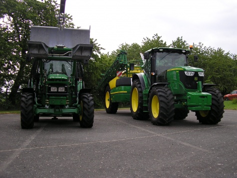 Prad�de�k�v traktor 2012
