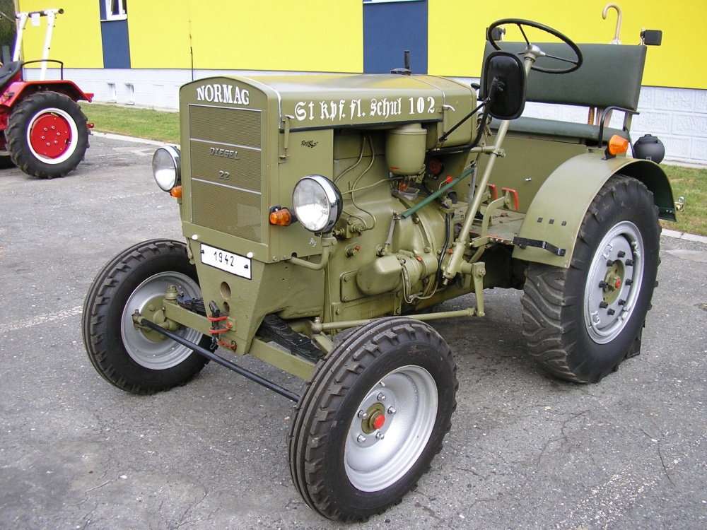 Prad�de�k�v traktor 2012