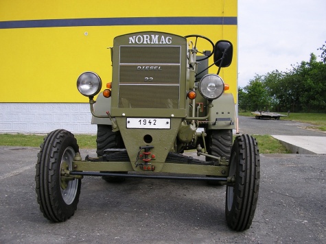 Prad�de�k�v traktor 2012