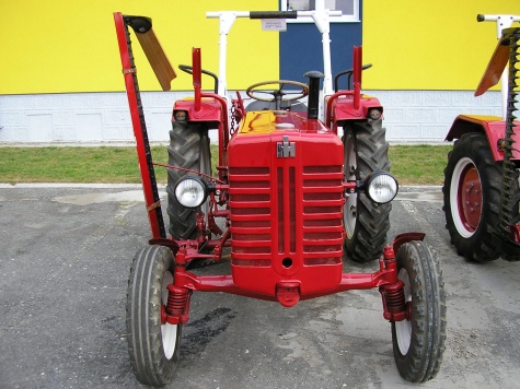 Prad�de�k�v traktor 2012