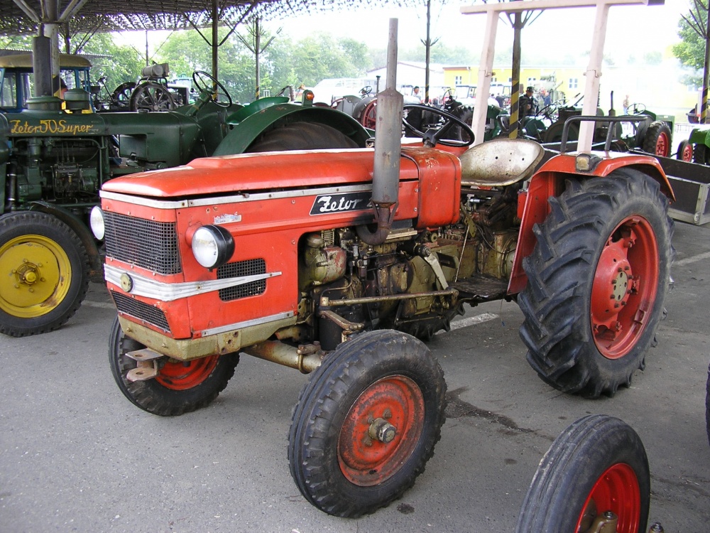 Prad�de�k�v traktor 2012