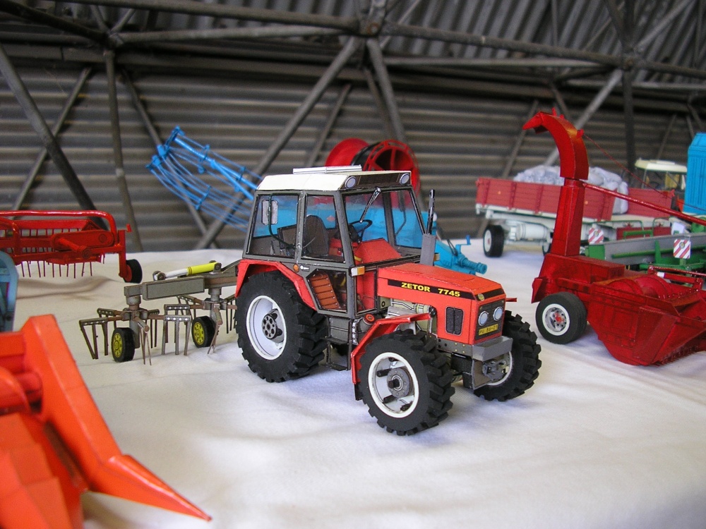Prad�de�k�v traktor 2012