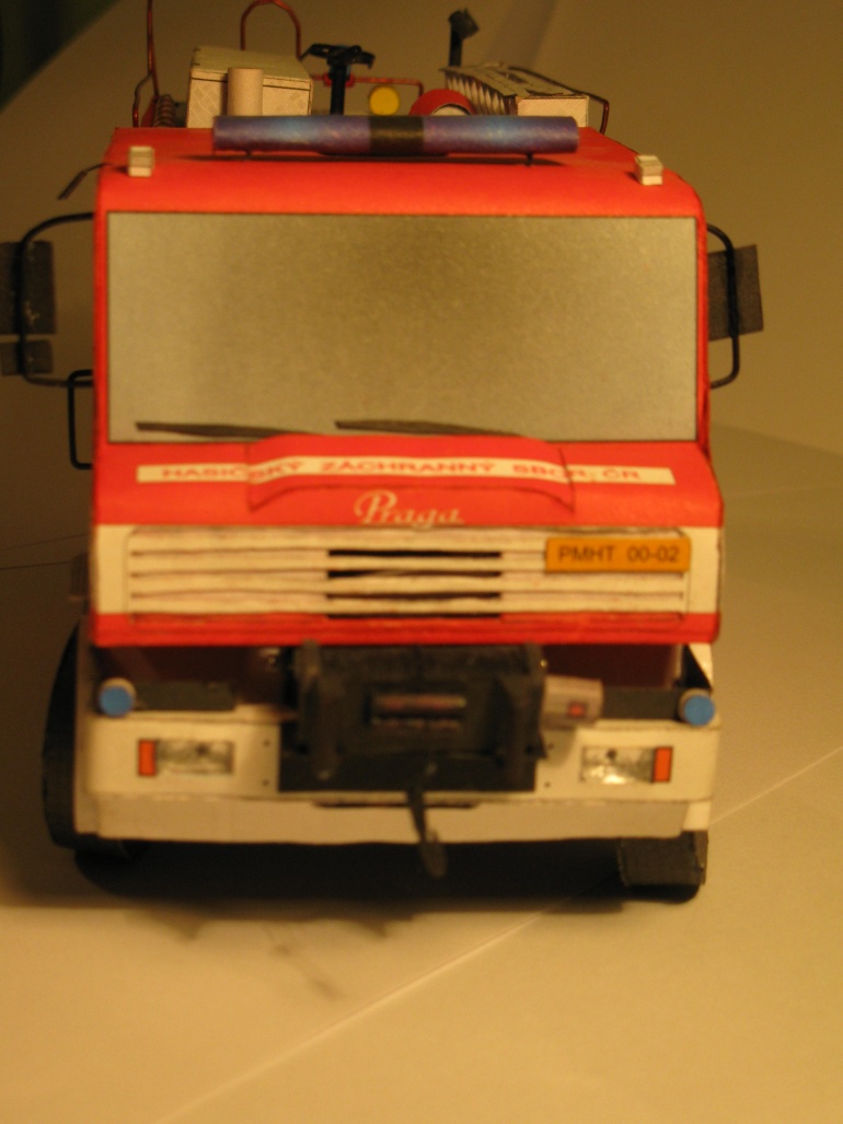 61487
