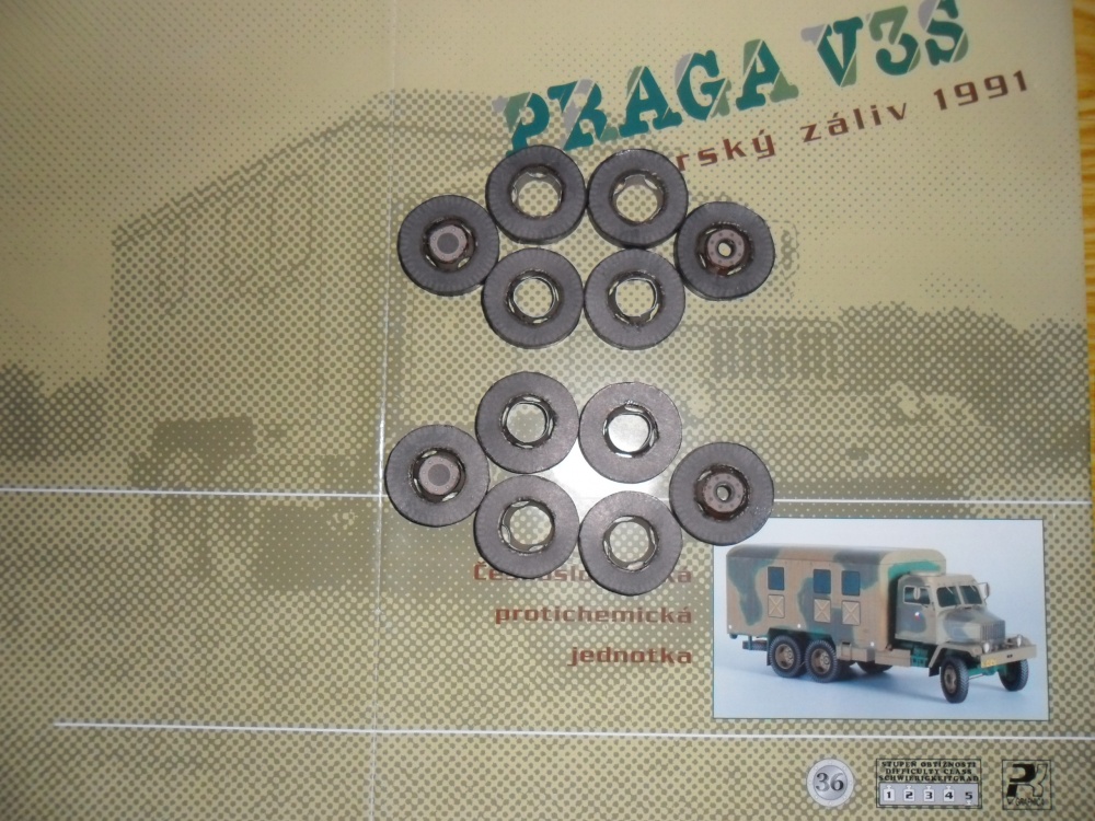 PRAGA V3S PERSKÝ ZÁLIV 1991 (Plná velikost v novém okně) PRAGA V3S PERSKÝ ZÁLIV 1991
