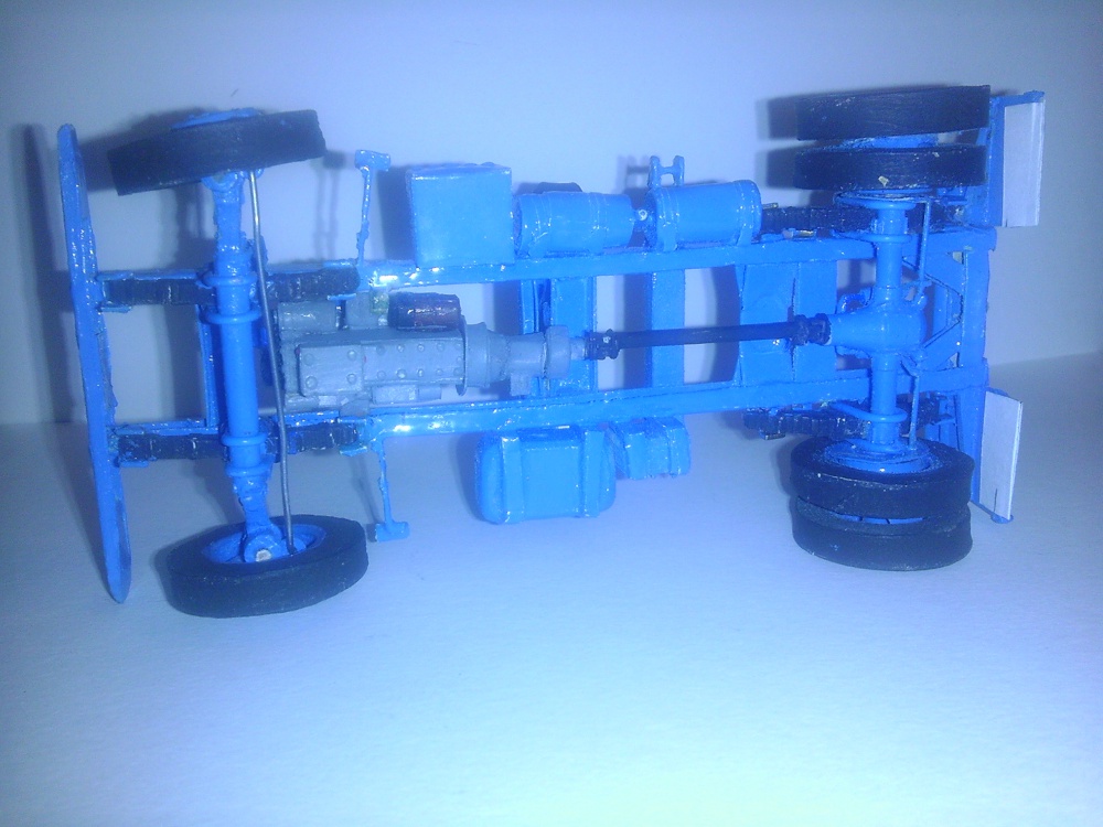 257561