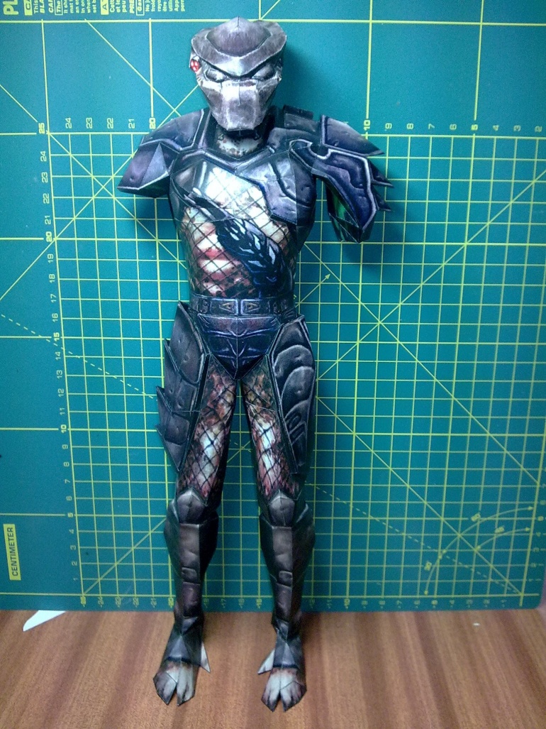 Predátor (Plnďż˝ velikost v novďż˝m oknďż˝) Predátor