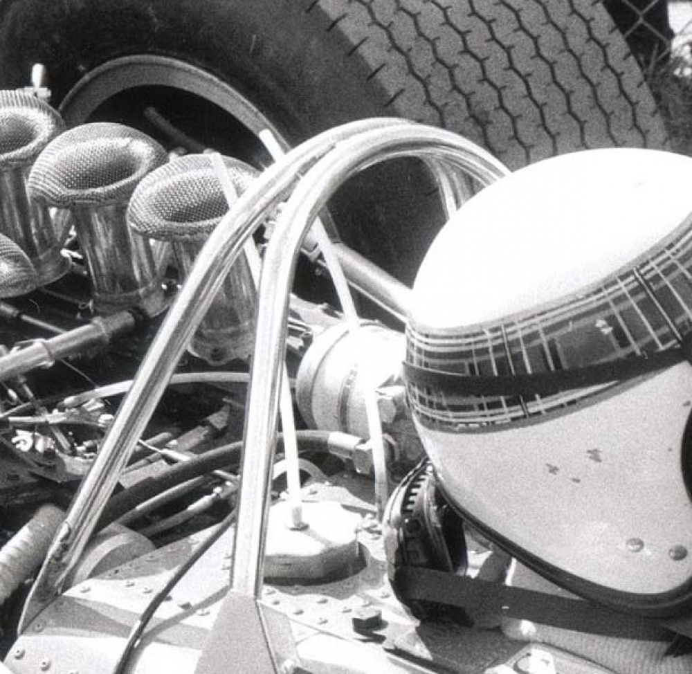 predpisy pre F1 2009 + všeličo (Plná velikost v novém okně) predpisy pre F1 2009 + všeličo