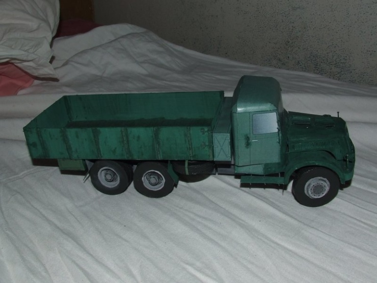 7807