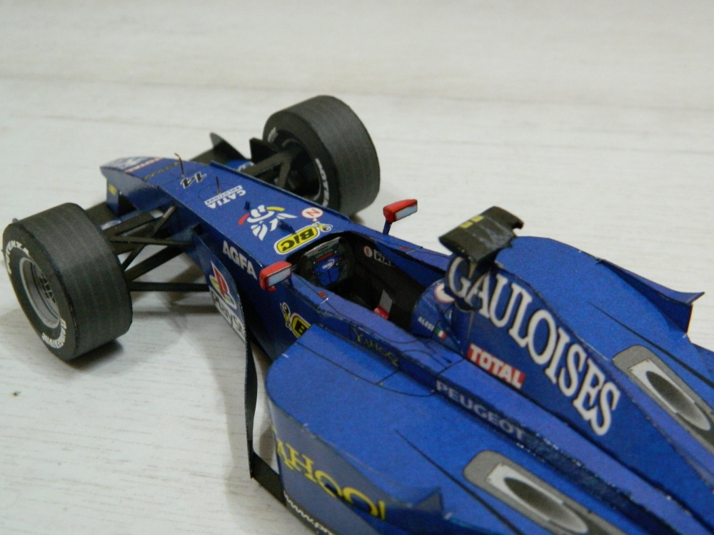 Prost AP03 J.Alesi r.2000 (Plná velikost v novém okně) Prost AP03 J.Alesi r.2000