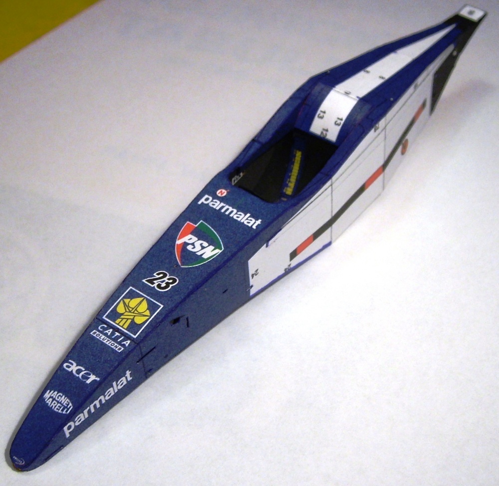 Prost AP04, Tomáš Enge, 2001 (Plná velikost v novém okně) Prost AP04, Tomáš Enge, 2001