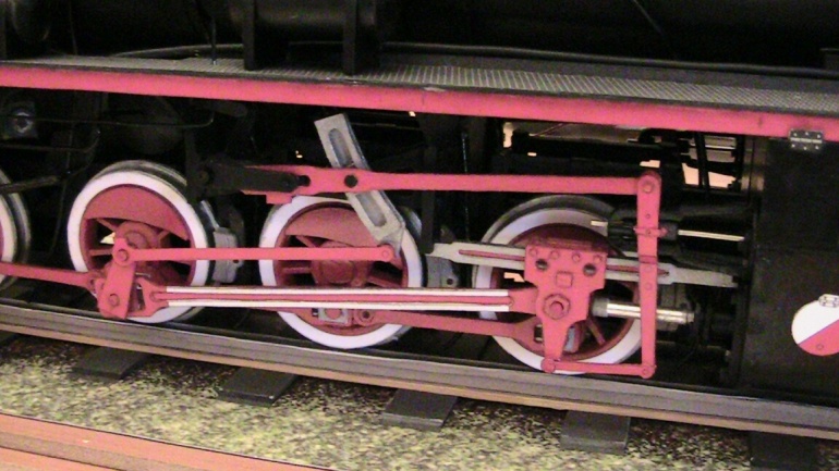 24706