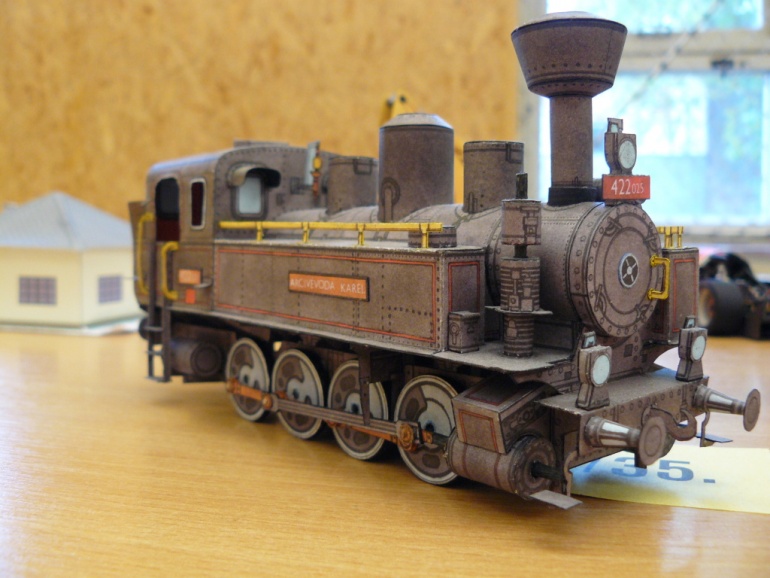 3796