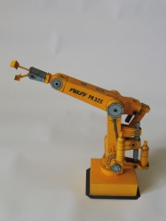 PR�MYSLOV� ROBOT PR 32