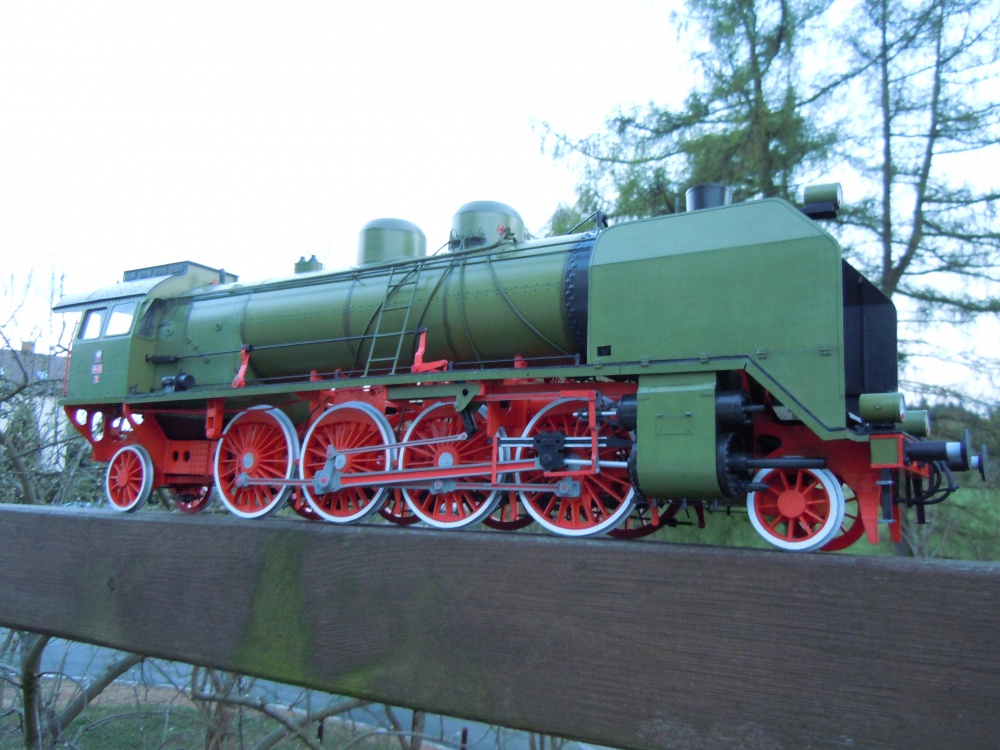 309151