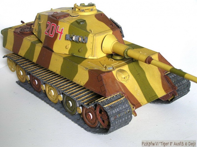 Pz.Kpfw. VI Ausf.B Tiger II (Plná velikost v novém okně) Pz.Kpfw. VI Ausf.B Tiger II
