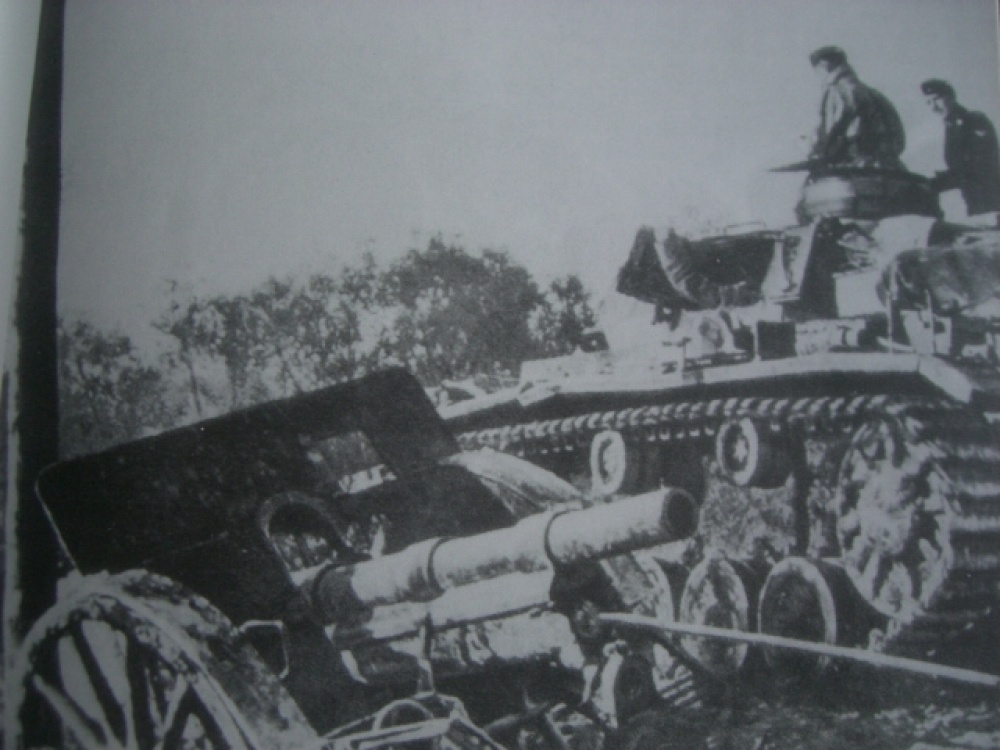 Pz.Kpfw.III Ausf.G (Plná velikost v novém okně) Pz.Kpfw.III Ausf.G