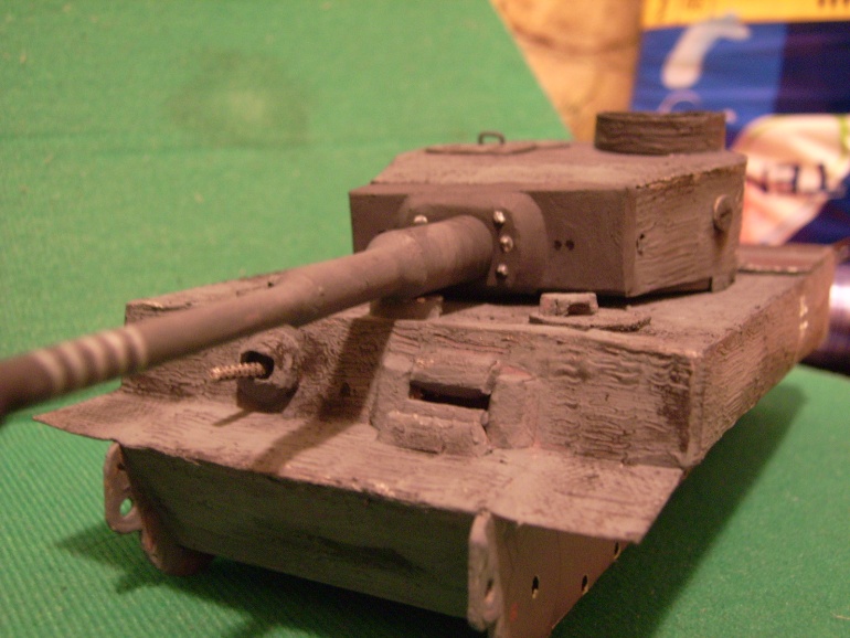 Pz.Kpfw.IV Tiger I initial (Plná velikost v novém okně) Pz.Kpfw.IV Tiger I initial