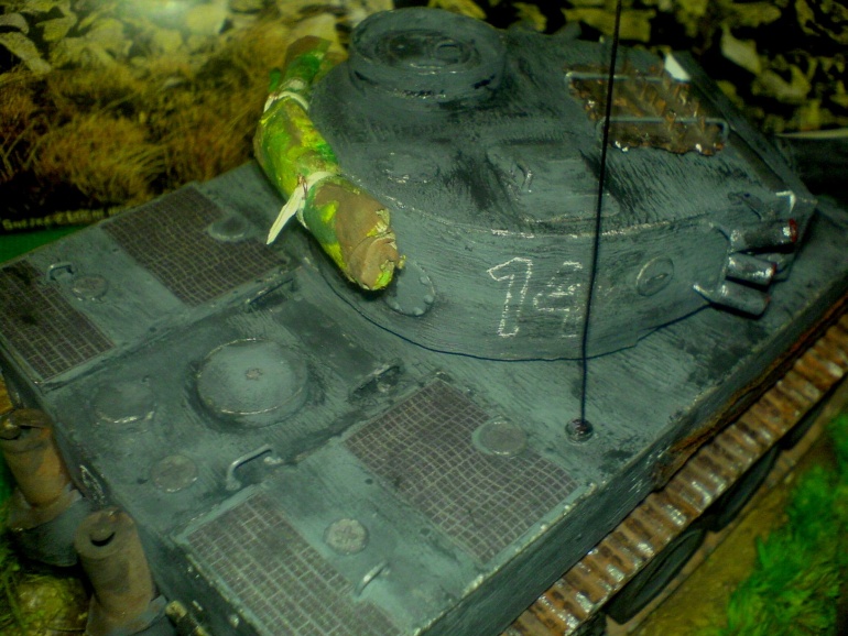 Pz.Kpfw.IV Tiger I initial (Plná velikost v novém okně) Pz.Kpfw.IV Tiger I initial