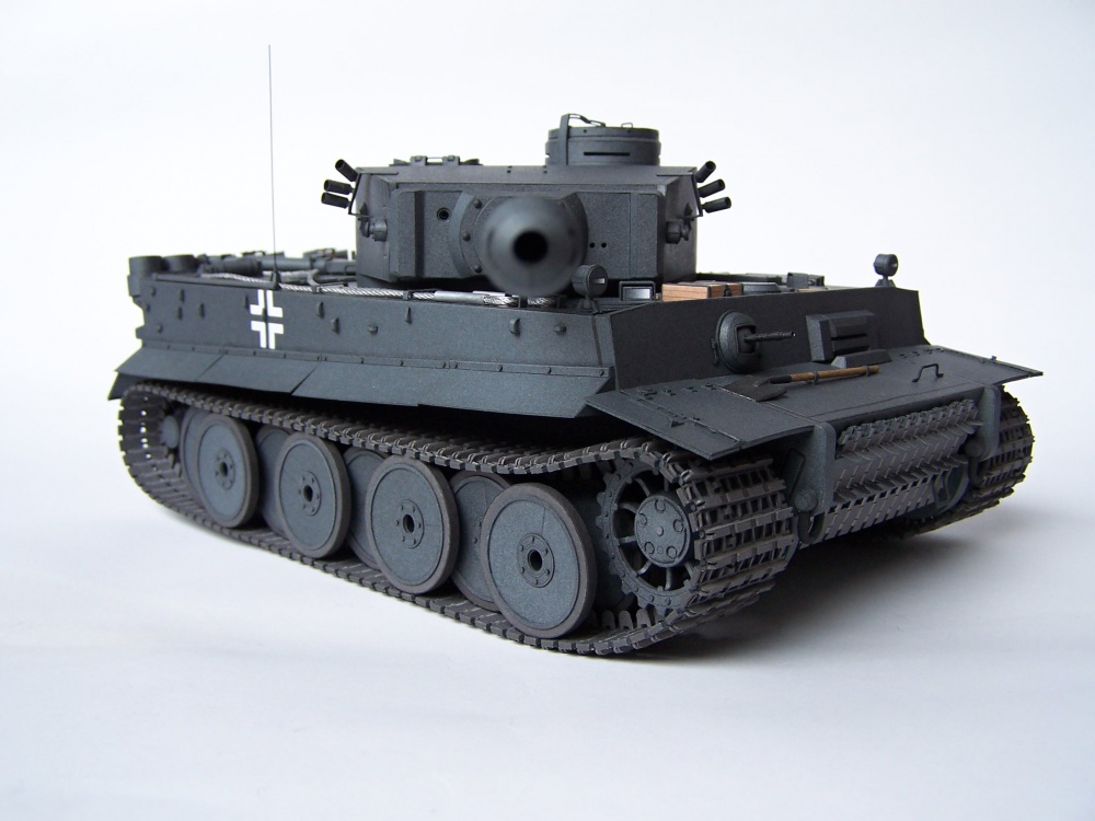 PzKpfw. VI Tiger I Ausf. H1 (Plná velikost v novém okně) PzKpfw. VI Tiger I Ausf. H1