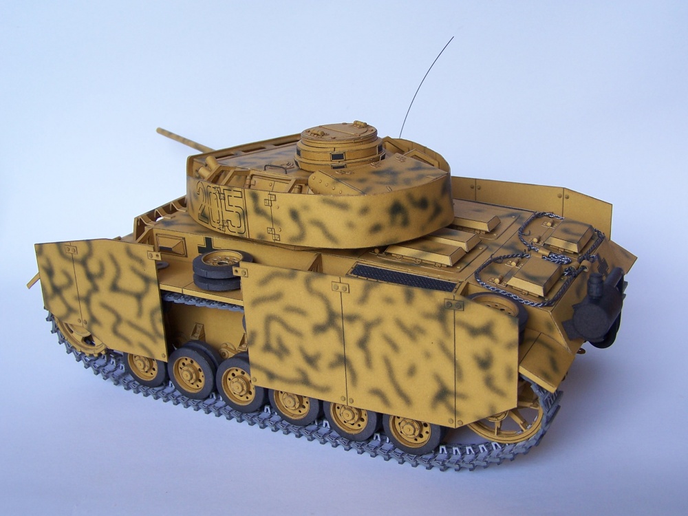 Pzkpfw III Ausf.M (Plná velikost v novém okně) Pzkpfw III Ausf.M