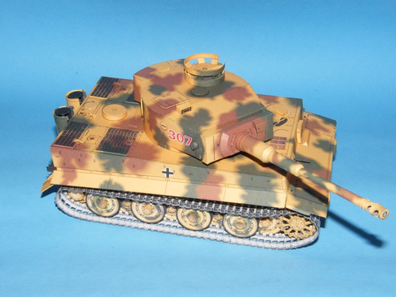 PzKpfw VI.- Tiger I.. (Plná velikost v novém okně) PzKpfw VI.- Tiger I..