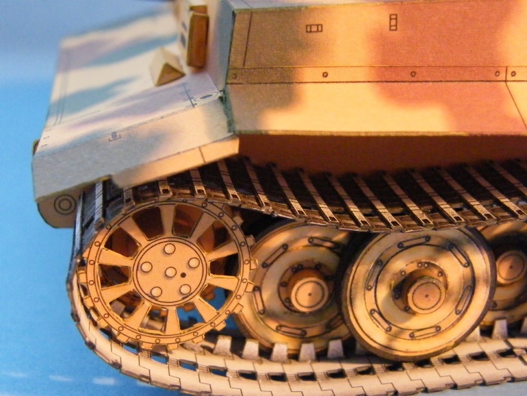 PzKpfw VI.- Tiger I.. (Plná velikost v novém okně) PzKpfw VI.- Tiger I..