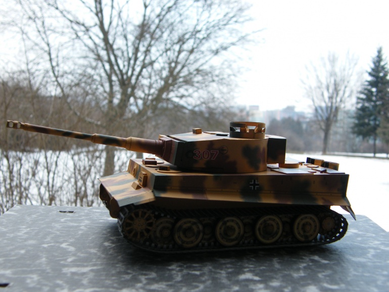 PzKpfw VI.- Tiger I.. (Plná velikost v novém okně) PzKpfw VI.- Tiger I..